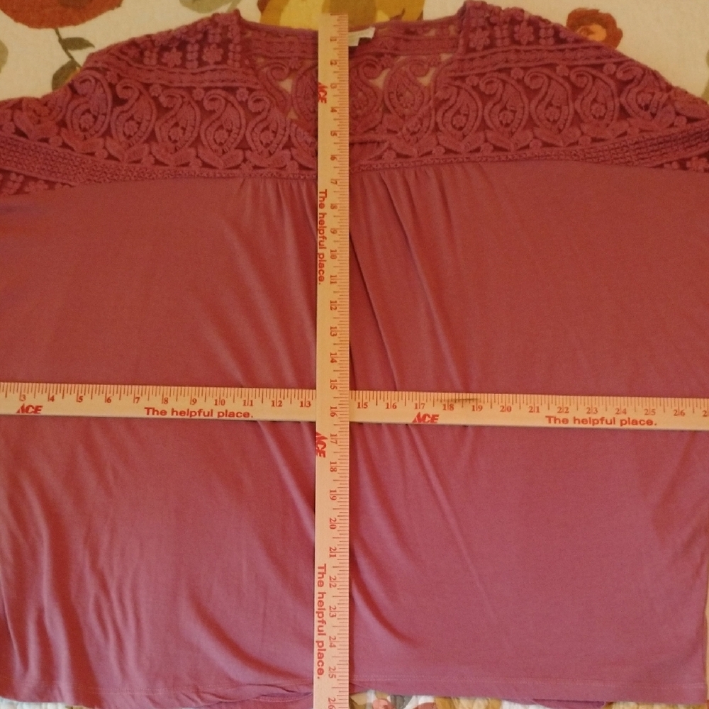 Garnet Hill Large Lace Detail Top in Purple/pink